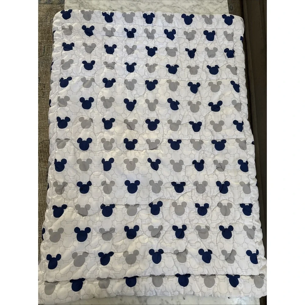 Disney‎ Mickey Mouse Toddler Boy Crib / Toddler Bed Comforter